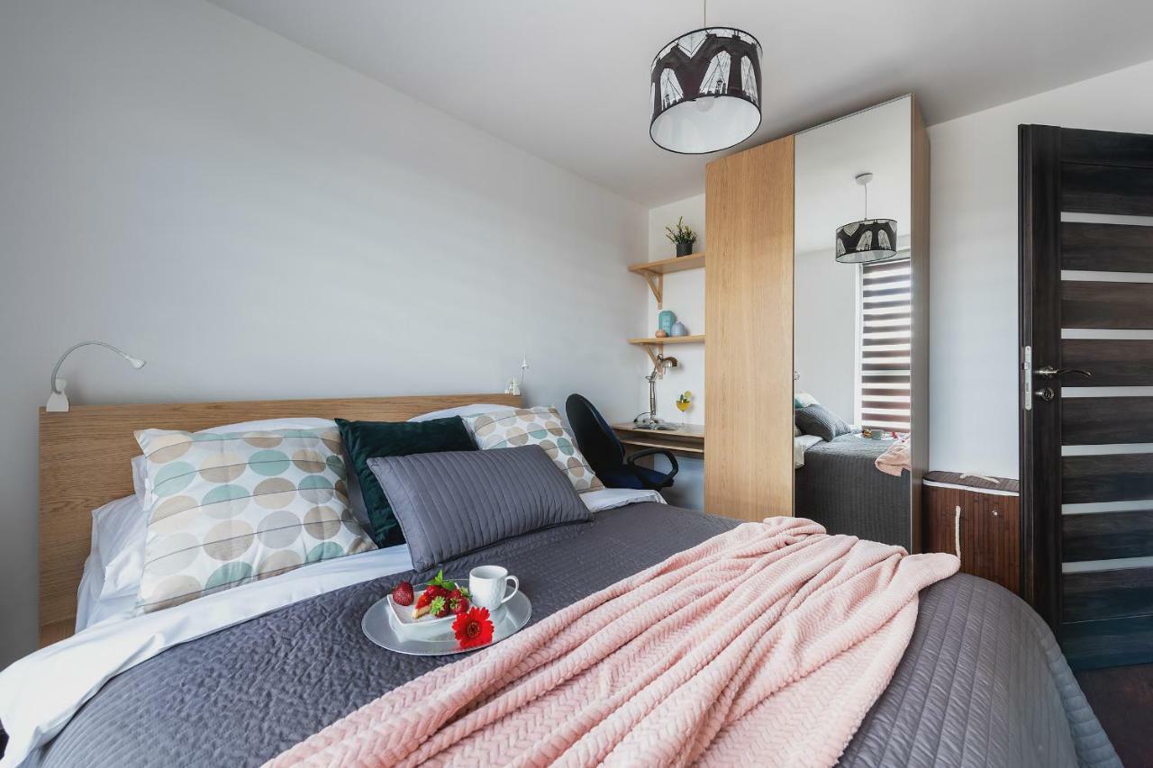 P&O Serviced Apartments Wawrzyszewska وارسو المظهر الخارجي الصورة